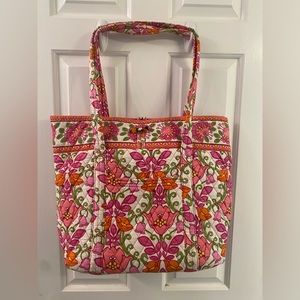 Large Vera Bradley Tote (euc)